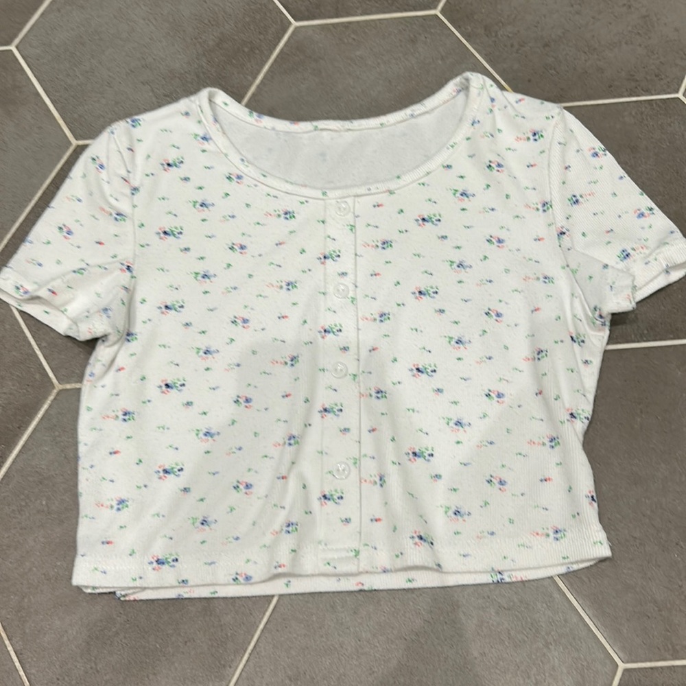 girls floral crop top